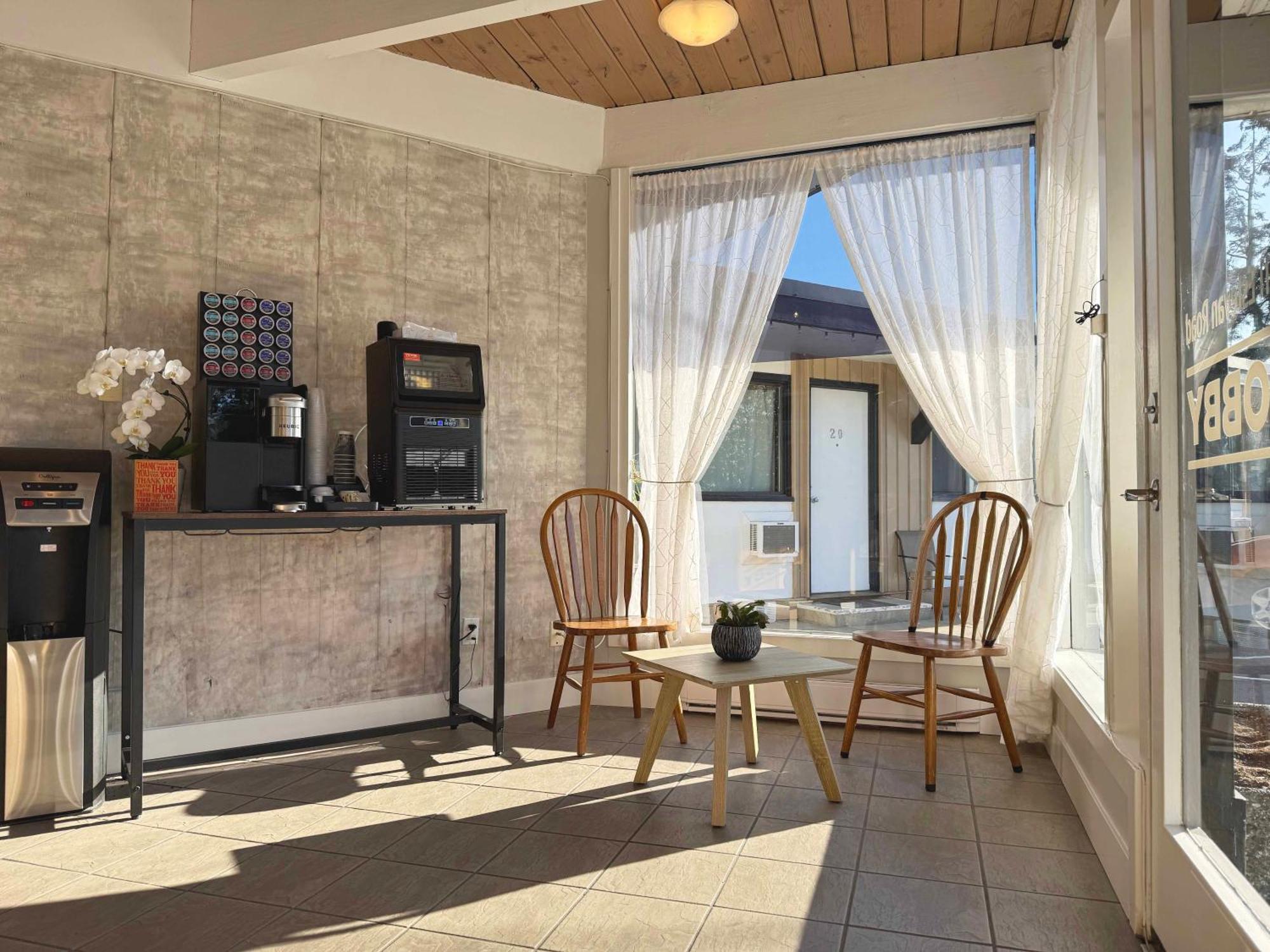 נאנאימו Departure Bay Motel מראה חיצוני תמונה