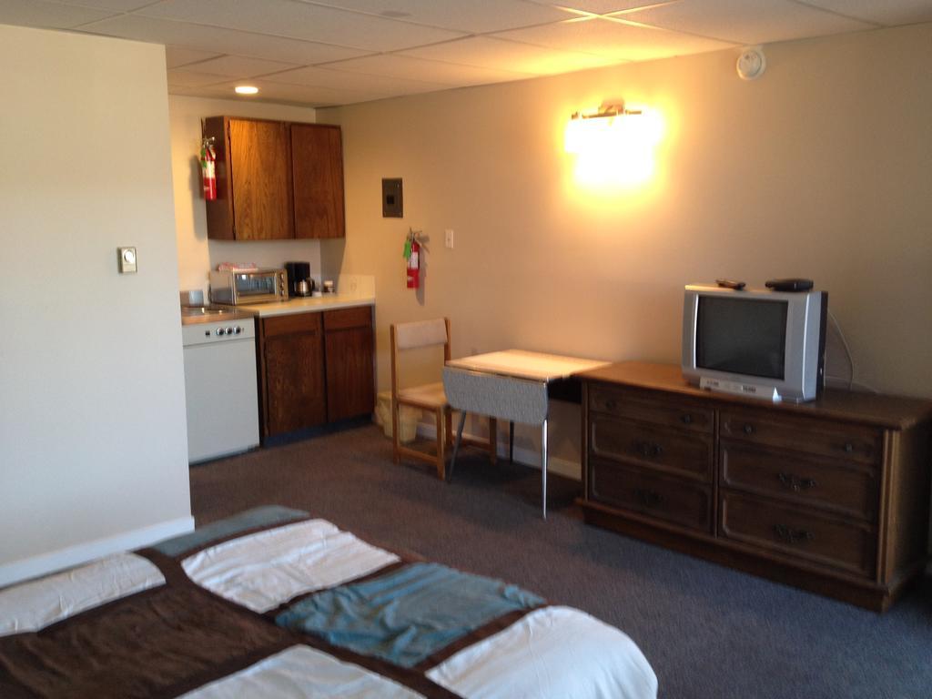 נאנאימו Departure Bay Motel מראה חיצוני תמונה